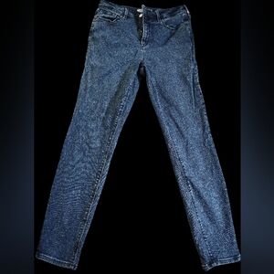 Old Navy Women's Skinny Jeans in Dark Blue